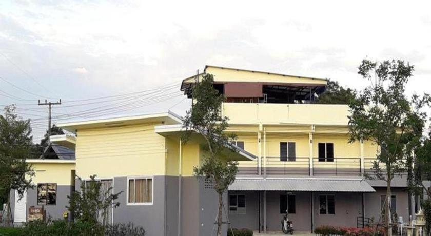 Oyo 769 Ban Thassanee Hotel Chiang Mai Exterior photo